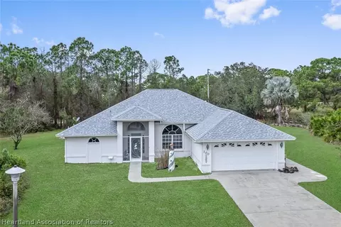 100 Oxbow, Sebring, FL 33876 photo 2