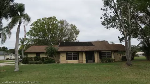 4703 Duffer Loop, Sebring, FL 33872 photo 2