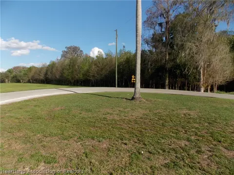 1801 Grey Oak Ln, Lorida, FL 33857 photo 11