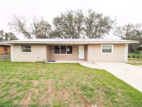 3626 Dolphin Dr, Sebring, FL 33870 photo 1