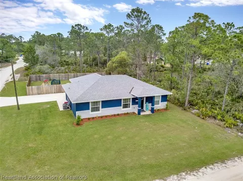 345 Dunlin Ave, Sebring, FL 33870 photo 2