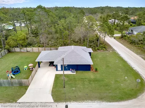 345 Dunlin Ave, Sebring, FL 33870 photo 4