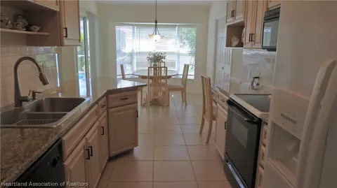 401 Mac Ln, Sebring, FL 33875 photo 14