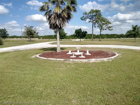 3125 Snyder Rd, Sebring, FL 33870 photo 3
