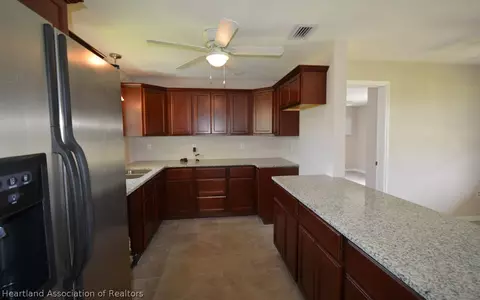1121 Sunset Dr, Sebring, FL 33870 photo 3