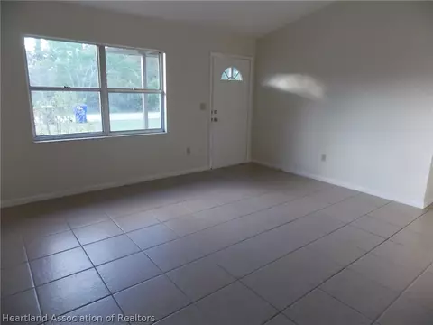 720 Lemans Dr, Sebring, FL 33872 photo 3