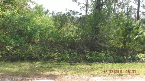 5225 Pueblo Ave, Sebring, FL 33872 photo 8
