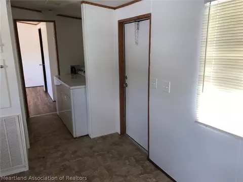 404 E Maxanna Blvd, Sebring, FL 33875 photo 4