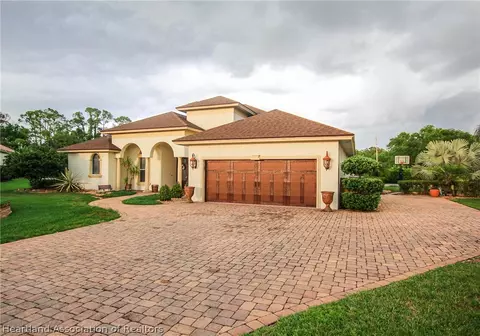 3604 Creekside Dr, Sebring, FL 33875 photo 3