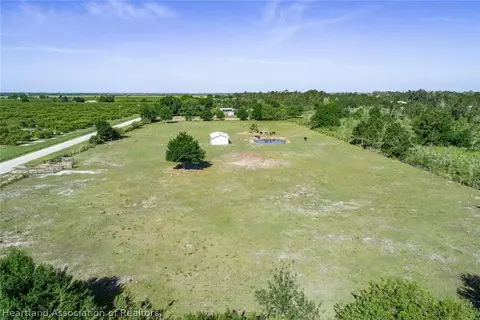 2304 Hicks Rd, Lorida, FL 33857 photo 10