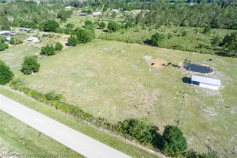 2304 Hicks Rd, Lorida, FL 33857 photo 7