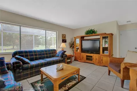 745 Golfside Ln, Sebring, FL 33870 photo 8