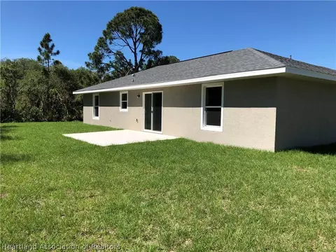 838 Renault Ave, Sebring, FL 33872 photo 2