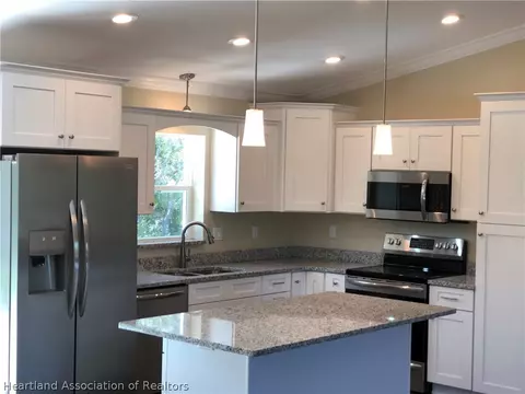 838 Renault Ave, Sebring, FL 33872 photo 4
