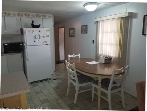 30427 Mimi St, Sebring, FL 33870 photo 3