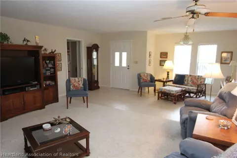 5209 Diamond Dr, Sebring, FL 33875 photo 4