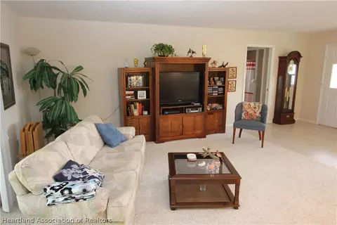 5209 Diamond Dr, Sebring, FL 33875 photo 2