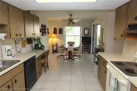 5209 Diamond Dr, Sebring, FL 33875 photo 7