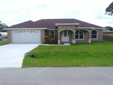 4711 Mackerel Dr, Sebring, FL 33870 photo 1