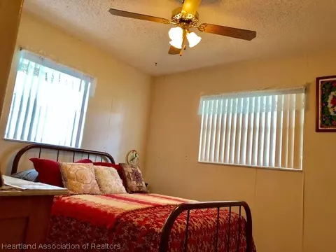 703 Lee Pl, Sebring, FL 33870 photo 12