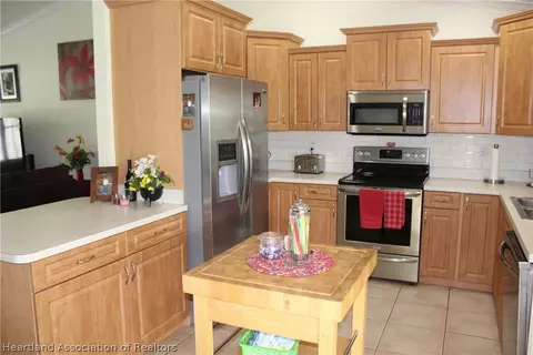 2026 Alan St, Sebring, FL 33875 photo 2
