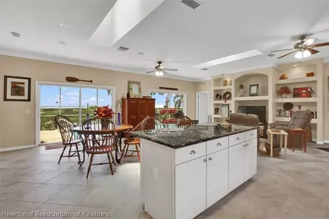 101 Wild Duck Pt, Lorida, FL 33857 photo 11
