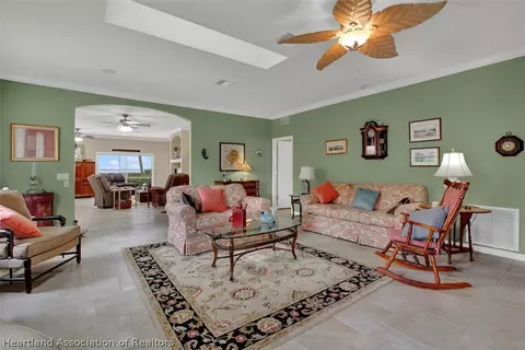 101 Wild Duck Pt, Lorida, FL 33857 photo 5
