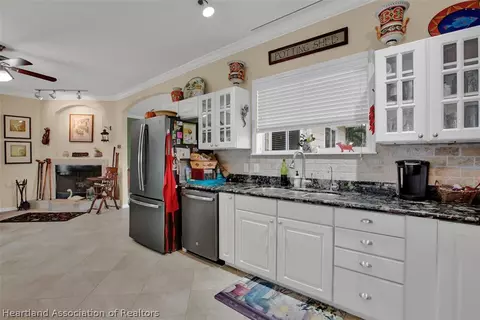 101 Wild Duck Pt, Lorida, FL 33857 photo 10