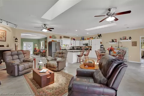101 Wild Duck Pt, Lorida, FL 33857 photo 18