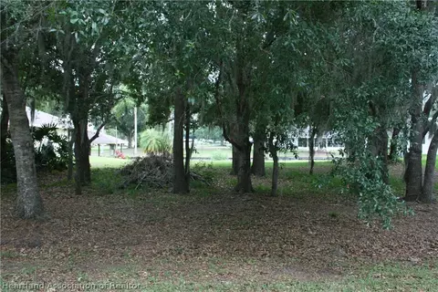 3625 Oakview Cmn, Sebring, FL 33876 photo 4