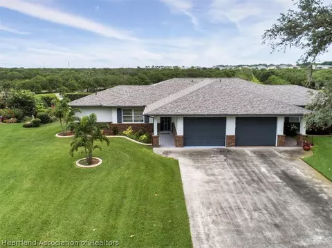 2415 Davis Cir, Sebring, FL 33870 photo 16