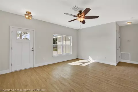 120 Friendly Cir, Sebring, FL 33876 photo 4