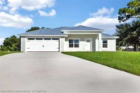 120 Friendly Cir, Sebring, FL 33876 photo 1