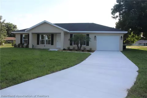 4301 Lamancha Cir, Sebring, FL 33872 photo 1