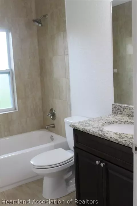 4301 Lamancha Cir, Sebring, FL 33872 photo 8