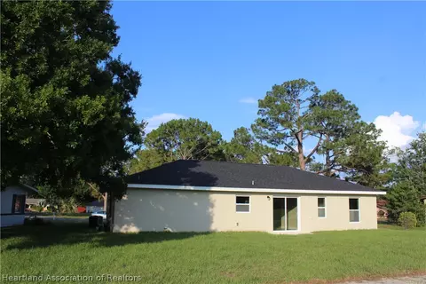 4301 Lamancha Cir, Sebring, FL 33872 photo 2