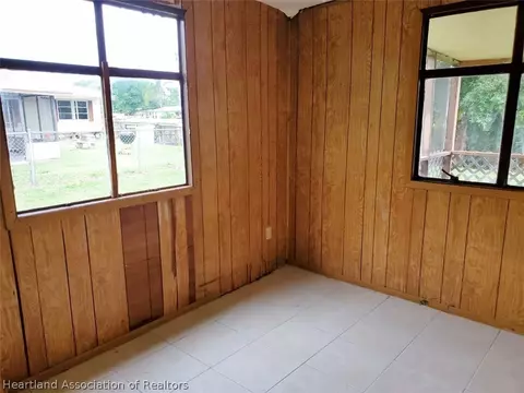 3748 SE 27th St, Okeechobee, FL 34974 photo 5