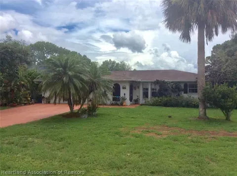 7028 Spring Hill Rd, Sebring, FL 33876 photo 2