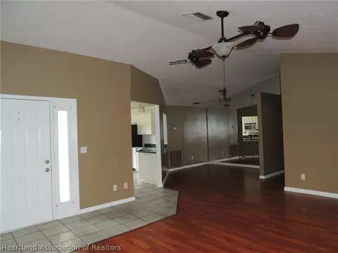 505 Mac Ln, Sebring, FL 33875 photo 3