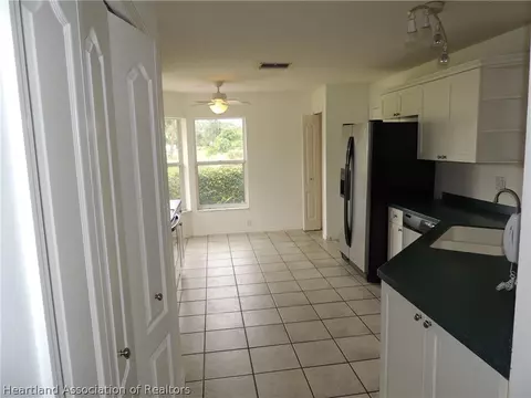 505 Mac Ln, Sebring, FL 33875 photo 9