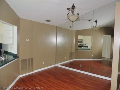 505 Mac Ln, Sebring, FL 33875 photo 6