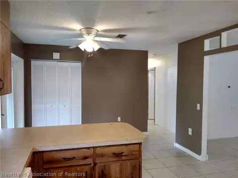3812 Paradise Dr, Sebring, FL 33876 photo 13