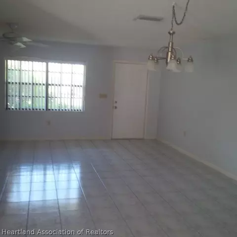 231 Wren Ave, Sebring, FL 33870 photo 3
