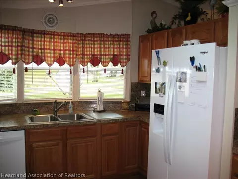 113 Morris Dr, Sebring, FL 33876 photo 7