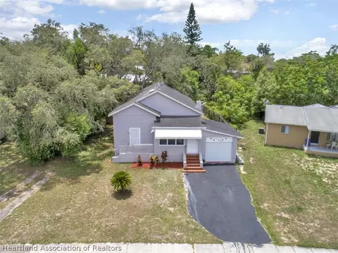 1104 Evanston St, Sebring, FL 33870 photo 1