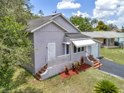 1104 Evanston St, Sebring, FL 33870 photo 2