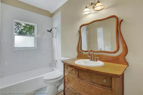 1104 Evanston St, Sebring, FL 33870 photo 10