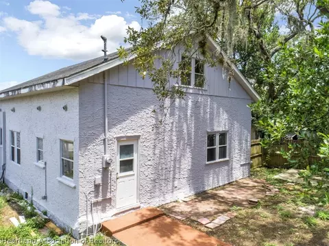 1104 Evanston St, Sebring, FL 33870 photo 3