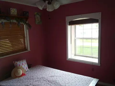 626 9th St, Frostproof, FL 33843 photo 5