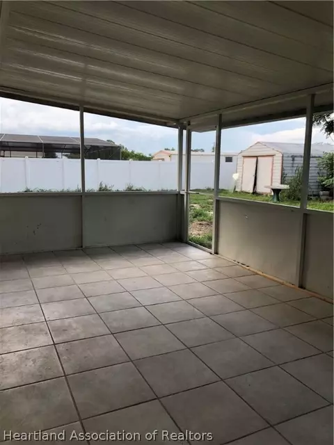 2326 Croydon Rd, Sebring, FL 33870 photo 6